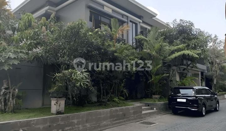 For Sale Luxury House in Ngaglik Area, Palagan