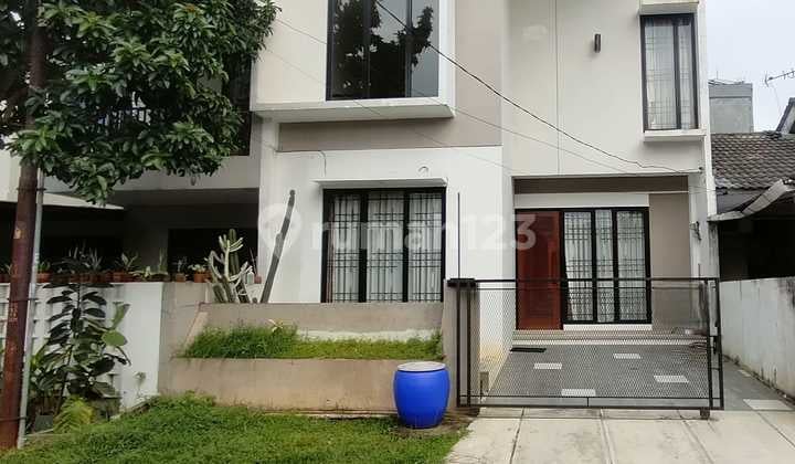 Rumah Bagus Full Furnish di Sewakan.di.bsd( Ayu)