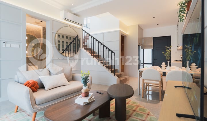 Rumah Modern 2 Lantai 45 Detik Dari Pintu Toll Bogor Selatan, Berhadapan Langsung dengan Summare Bogor