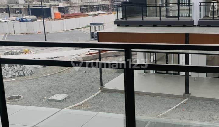 Disewakan Ruko Hampton, Kawasan Sudah Tenant Lokasi Strategis Di Gading Serpong