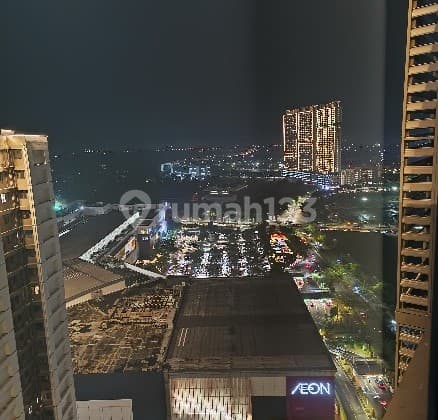 Apartment 4 BR Berlokasi Di Jantung Kota CBD SkyHouse