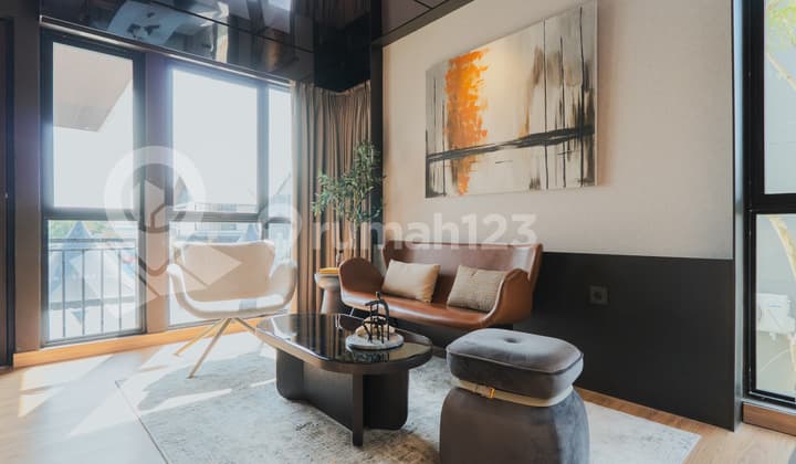 Harga Perdana Rumah 3Lantai Dekat Sumarecon Mall Serpong Hanya 15Menit