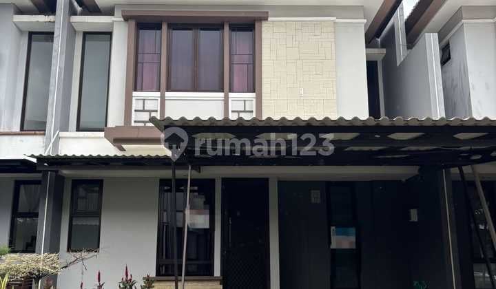 Disewakan Rumah Semi Furnished Lokasi Premium Dekat Ice BSD