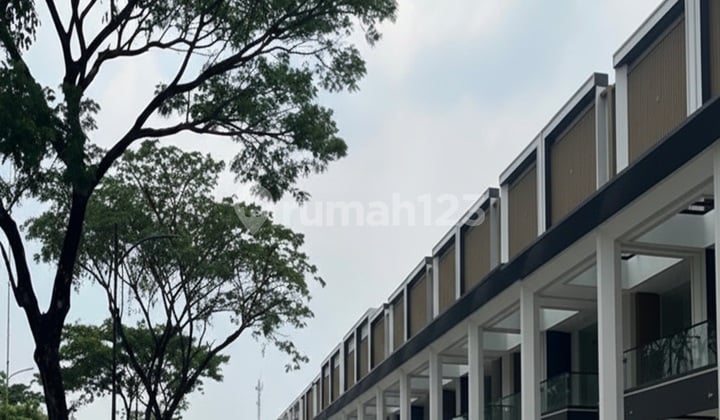 3-Story Shop House in Menteng Gading Serpong, Ideal for Clinic and Beauty Care Business