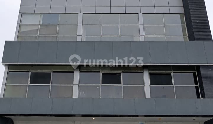 Ruko Gandeng Besar Serpong Ry Parkir Luas Cocok Usaha Skala Besar