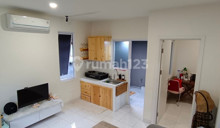 Rumah Hoek Renovasi Void di Cluster AGNESI, Summarecon Serpong