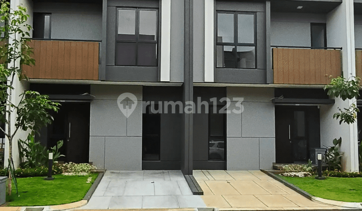 Rumah 2 Lantai Di Cluster Regia Summarecon Crown Gading Bekasi Nego Sampai Jadi
