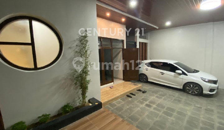 Rumah Cantik, Akses Mobil, dan Ada Kolam Renangnya di Kota Tegal