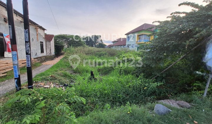 Tanah Komersial Luas Cocok Untuk Usaha