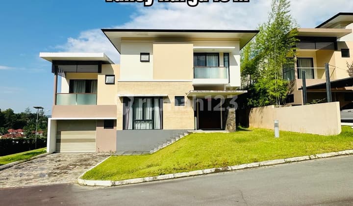 For Sale: Luxury House Nagoya Valley Hook