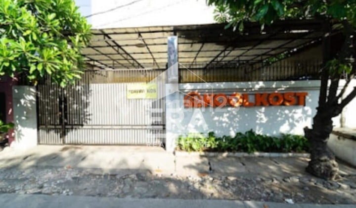 Rumah Kost Strategis Bisnis Area 26 Kamar Aktif Bebas Banjir