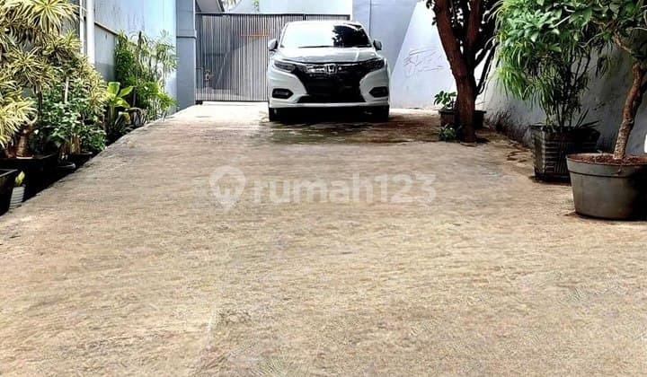 Tanah Kavling Luas di Lingkungan yang Aman dan Nyaman