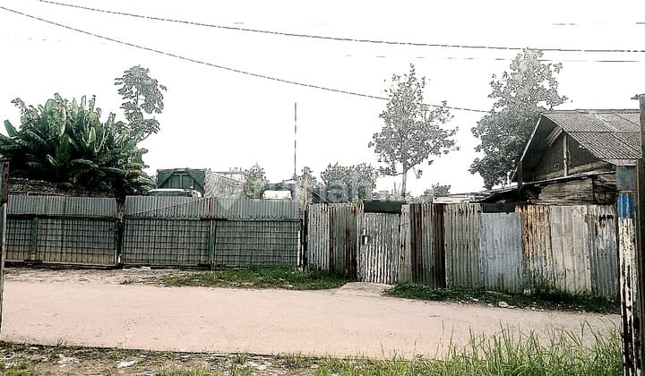 Strategic Industrial / Warehouse Land in Klapanunggal Narogong Raya