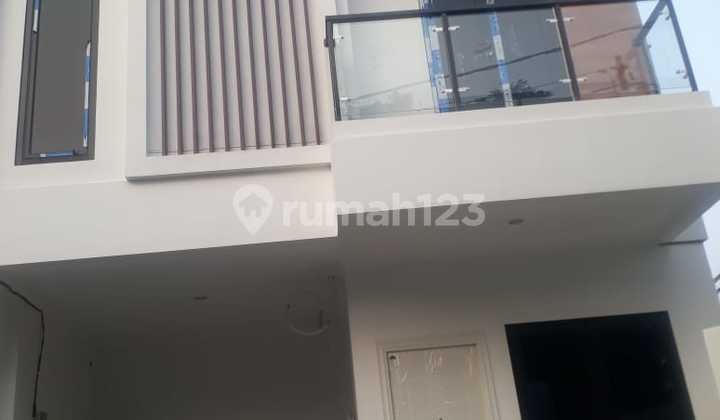 Rumah Mewah Premium di Pusat Kota Jakarta