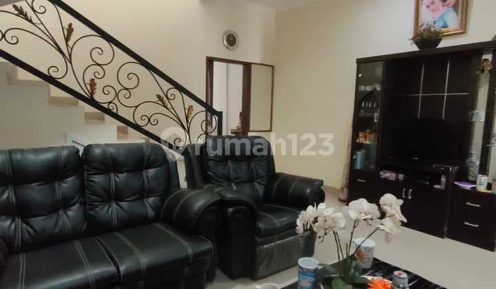 Two-Story House for Sale Inside a Cluster in Cipadu Larangan, Tangerang City