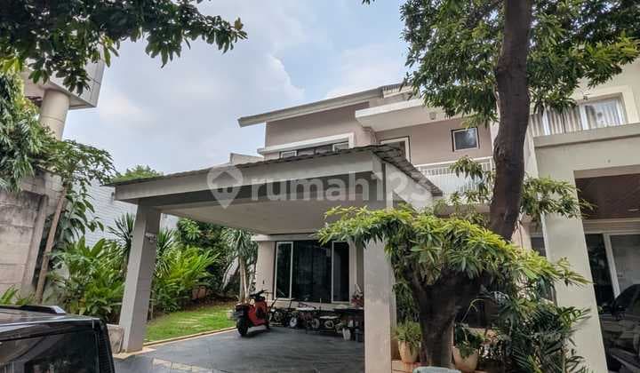 Dijual Rumah Mewah Halaman Luas di Green Permata Residence Ulujami Pesanggrahan Jakarta Selatan
