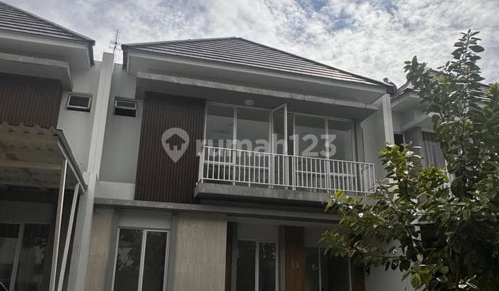 For Rent: 2-Story Semi-Furnished House in Nara Gading Serpong Cluster