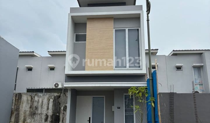 Disewakan Rumah 4X8 Siap Huni di Cluster Amarillo Gading Serpong