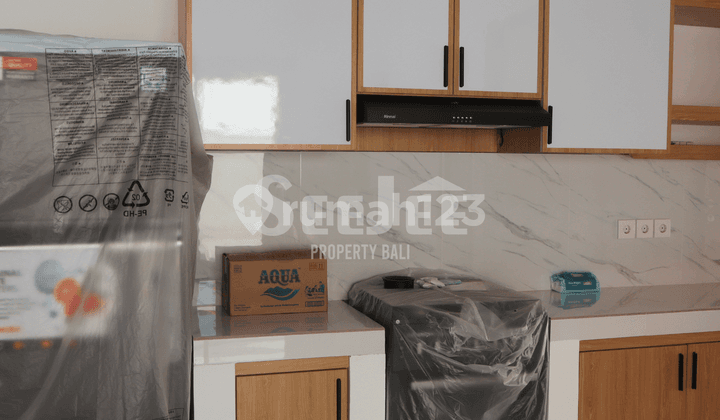 VILLA LUAS BARU DEKAT ATLAS BEACH CLUB – VILLA IMPIAN DENGAN RUANG TAMU TERTUTUP DI BERAWA! – SVLC043