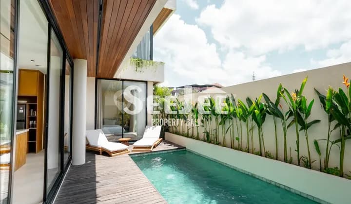 ESENSI KEHIDUPAN TROPIS MODERN DI JIMBARAN – SVFB054