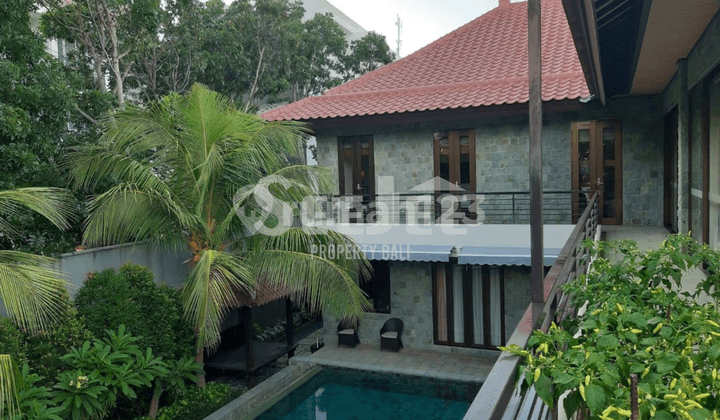 NIKMATI KEMEWAHAN DAN KEANGGUNAN DI JIMBARAN: VILLA MEMUKAU DENGAN FASILITAS TAK TERTANDINGI – SVFB034