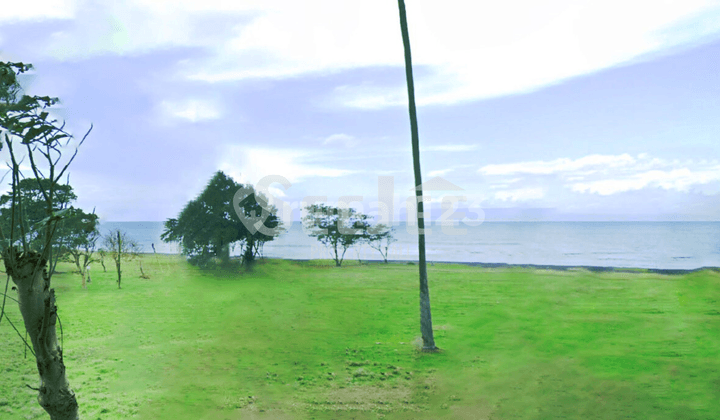 MILIKI SURGA IMPIAN ANDA HANYA BEBERAPA LANGKAH DARI PANTAI SABA – SLFG036