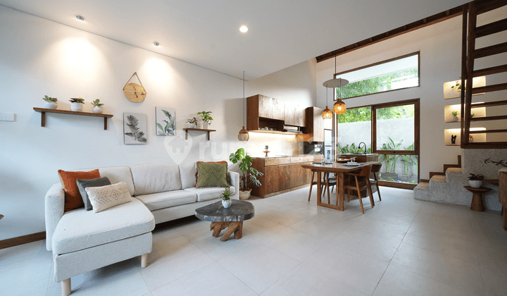 GAYA LOFT-STYLE VILLA IN CANGGU - MODERN AND TRENDY. 10 MINUTES TO BATU BOLONG BEACH