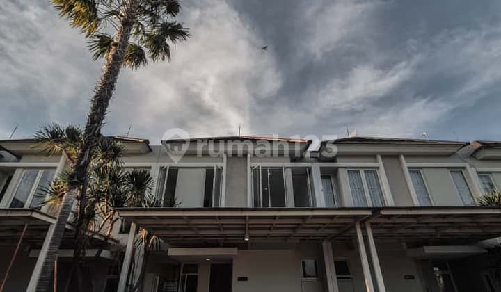 PAKUWON CITY CLUSTER SUVADIVA DEKAT ITS