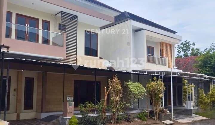 Rumah Semi Furnish Dalam Perumahan Di Babarsari Untuk Hunian