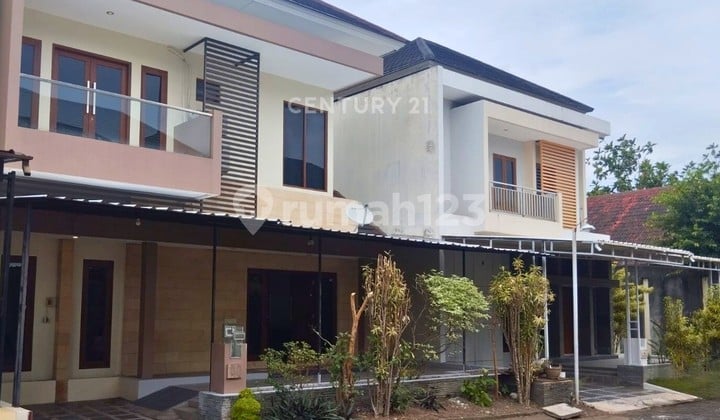 Rumah Semi Furnish Dalam Perumahan Di Babarsari Untuk Hunian