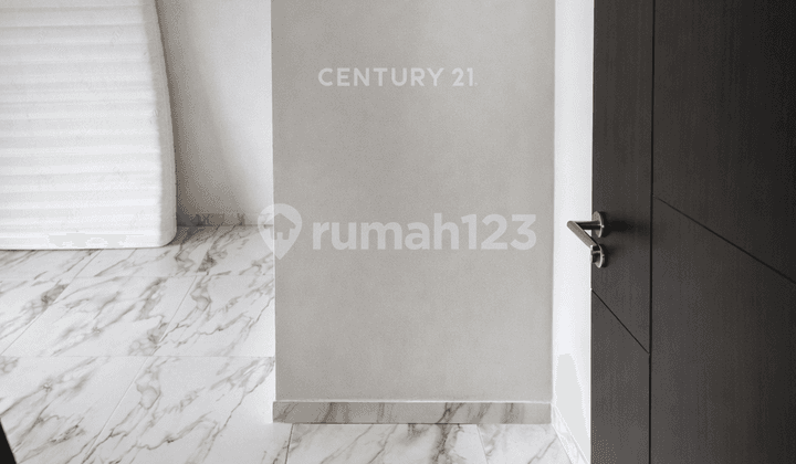 2BR Corner View Merapi Apartment on Palagan Street