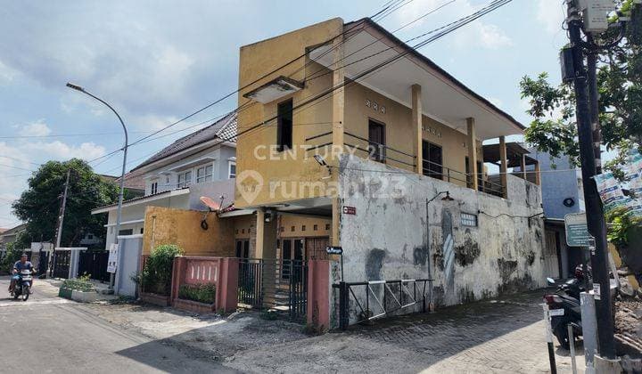 Rmh Dijual Luas 141 M Satu Setengah Lantai Blkg Perpusda Jogja