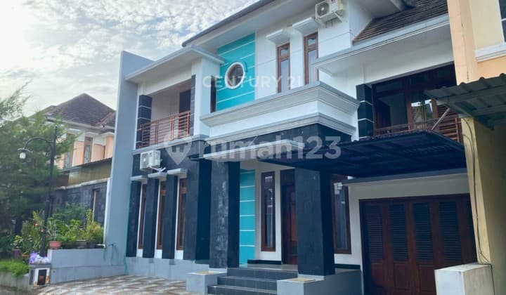 Rumah Full Furnish Di Perumahan Tegalrejo Dengan One Gate System