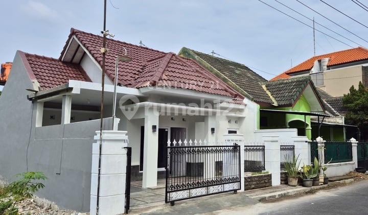 Rumah 3 KT siap pakai 5 menit dari SMP Budi Mulia