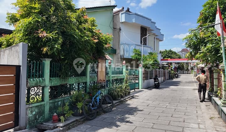 Rumah Kost 2 Lt Belakang Apartement Barsa City Dkt Kampus Atma