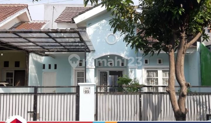 Rent House Metland Menteng - Exclusive Cluster, 24-Hour Security & Flood-Free