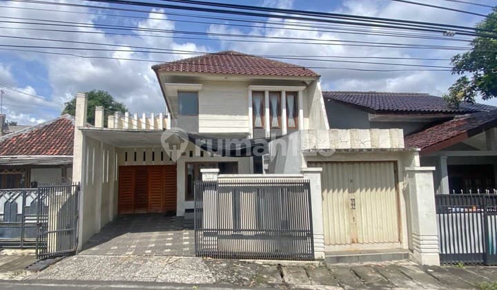 Ready-to-Live and Comfortable House in Lamper Area - 11222