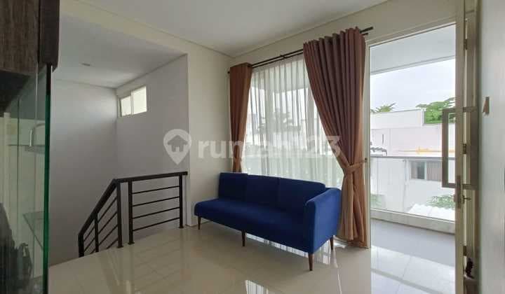 Rumah siap huni dan nyaman Citraland BSB.Semarang Barat - 11017