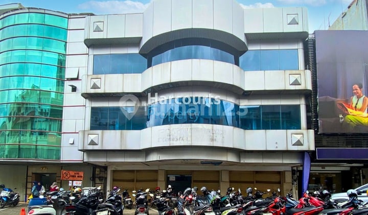 For Sale and Rent Minibuilding in Complex, Strategic Location on Jl. Wijaya, Kebayoran Baru