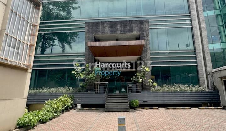 Kebayoran Baru Area, Dijual Gedung 4.5 Lantai Lokasi Strategis di Woltermonginsidi