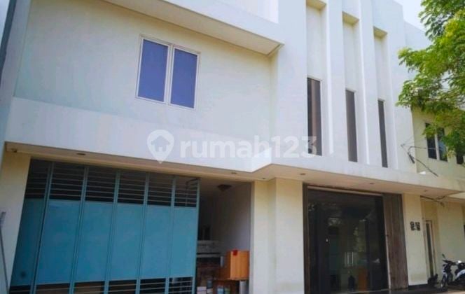 OFFICE & WAREHOUSE
2 FLOORS
ARCADIA
DAAN MOGOT
