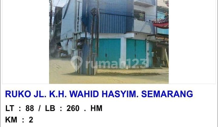3-Story Shop House Beteng Kh Wahid Hasyim Central Semarang