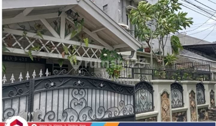 Hunian Nyaman Cash Only - Lokasi Strategis di Jl.betung