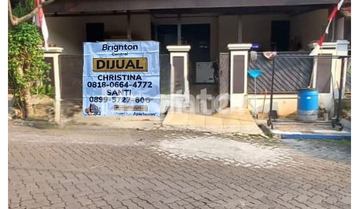 HUNIAN NYAMAN DALAM KOMPLEK