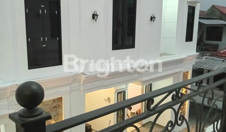 HUNIAN KLASIK DI SELATAN JAKARTA