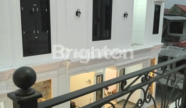 HUNIAN KLASIK DI SELATAN JAKARTA