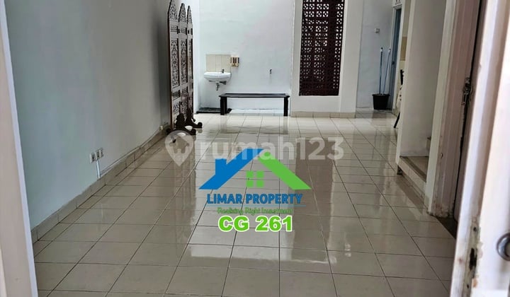 Rumah Strategis di Citragran Harga Mantul Siap Huni