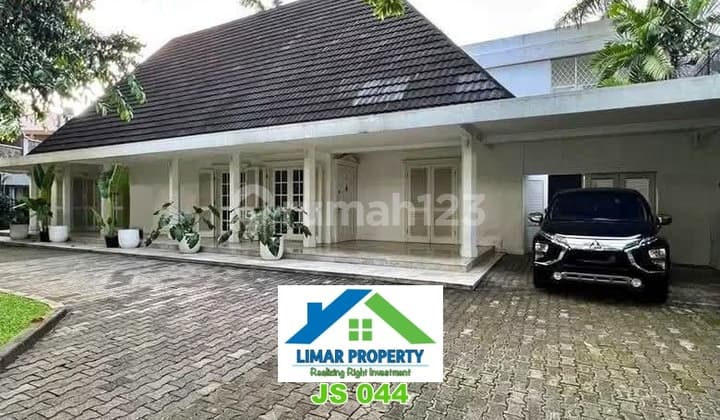 Rumah Cozy, Luas dan Nyaman Fasilitas Oke Punya di Kebayoran Baru