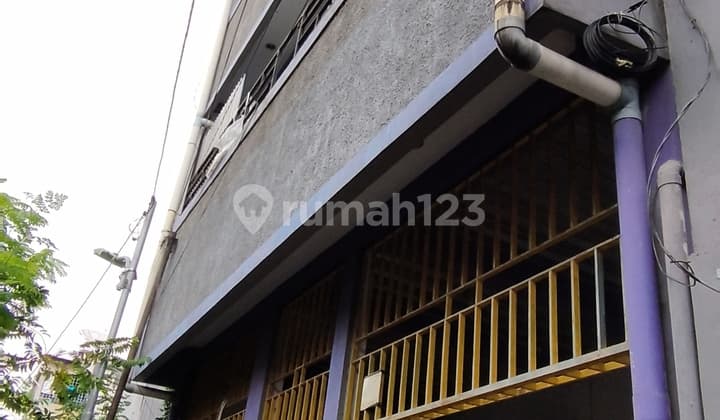 Residential House Plus 29-Room Boarding 4 Floors Freehold Title Kerendang Jemb. Lima