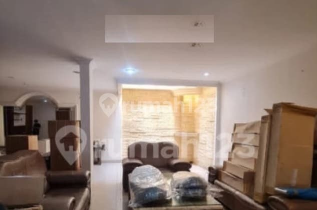 Rumah Bagus Lokasi Bagus SHM 2 Lantai Kelapa Gading Bebas Banjir